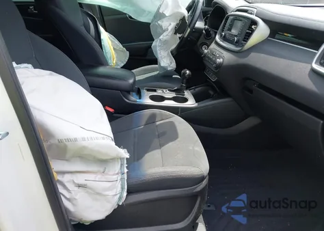 2016 Kia Sorento 2.4L Lx z USA, uszkodzony, nr VIN 5XYPG4A35GG080846